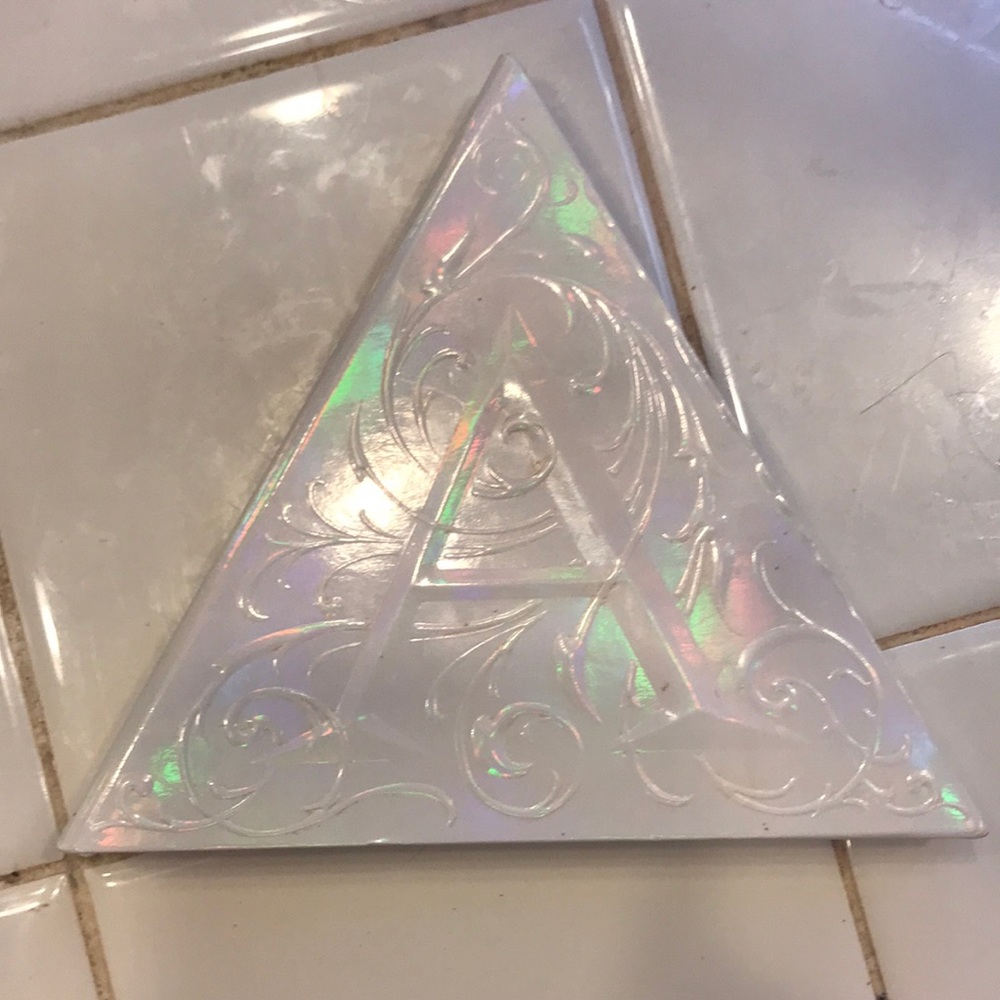Kat Von D Alchemist Hographic Palette